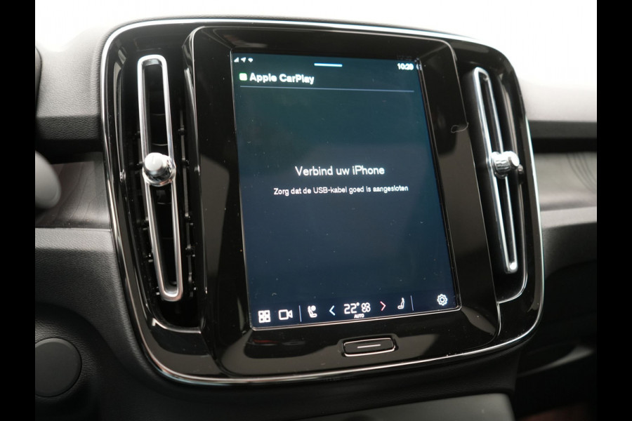 Volvo C40 Recharge Twin Plus 78 kWh 408pk Dealer O.H. | Panodak | Adaptive Cruise | Camera | Alcantara Sportstoelen Verwarmd | Google Assistent | Keyless | Blis | Stuur Verwarmd | Warmtepomp | Apple Carplay | DAB | 19"L.M |