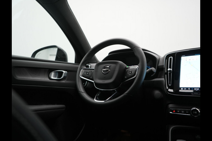 Volvo C40 Recharge Twin Plus 78 kWh 408pk Dealer O.H. | Panodak | Adaptive Cruise | Camera | Alcantara Sportstoelen Verwarmd | Google Assistent | Keyless | Blis | Stuur Verwarmd | Warmtepomp | Apple Carplay | DAB | 19"L.M |