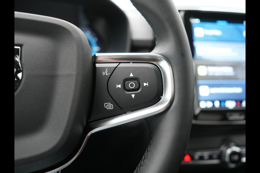 Volvo C40 Recharge Twin Plus 78 kWh 408pk Dealer O.H. | Panodak | Adaptive Cruise | Camera | Alcantara Sportstoelen Verwarmd | Google Assistent | Keyless | Blis | Stuur Verwarmd | Warmtepomp | Apple Carplay | DAB | 19"L.M |