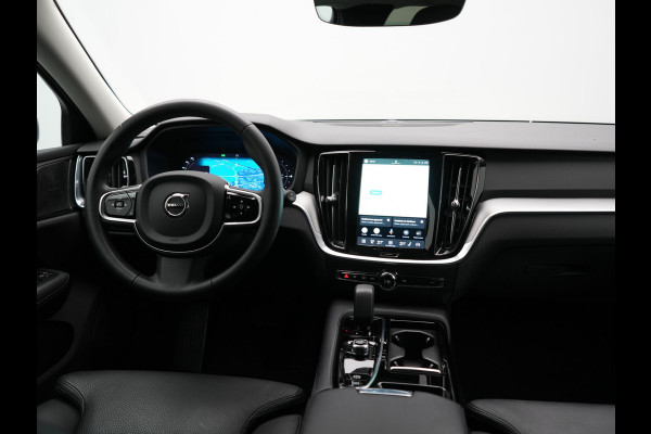 Volvo V60 T6 AWD Plus Dark LONG RANGE PHEV 350pk Dealer O.H. | Adaptive Cruise | Camera | Harman / Kardon | Lederen Sportstoelen Memory & Verwarmd | Keyless | Blis | Stuur Verwarmd | Google Assistent | Apple Carplay | Plug In Hybrid |