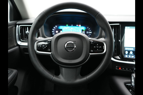 Volvo V60 T6 AWD Plus Dark LONG RANGE PHEV 350pk Dealer O.H. | Adaptive Cruise | Camera | Harman / Kardon | Lederen Sportstoelen Memory & Verwarmd | Keyless | Blis | Stuur Verwarmd | Google Assistent | Apple Carplay | Plug In Hybrid |