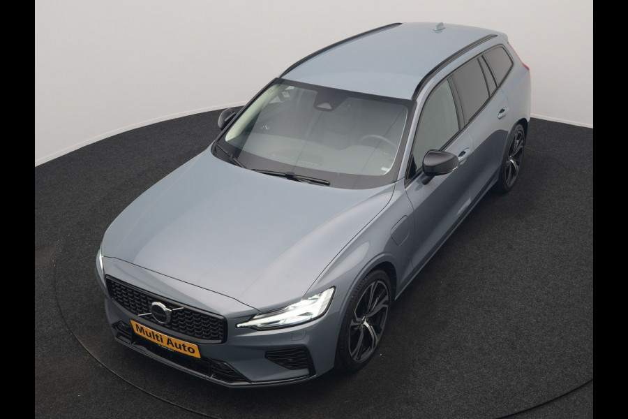 Volvo V60 T6 AWD Plus Dark LONG RANGE PHEV 350pk Dealer O.H. | Adaptive Cruise | Camera | Harman / Kardon | Lederen Sportstoelen Memory & Verwarmd | Keyless | Blis | Stuur Verwarmd | Google Assistent | Apple Carplay | Plug In Hybrid |