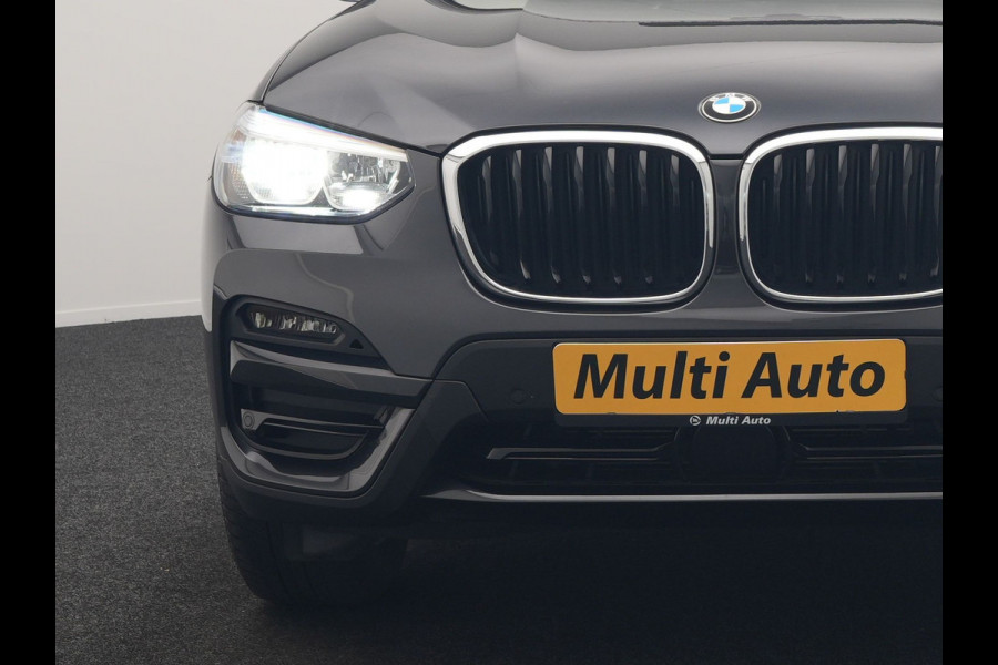 BMW X3 xDrive30e Advantage PHEV 293pk Dealer O.H. | Panodak | Adaptive Cruise | Camera | Harman / Kardon | Sportstoelen Verwarmd | Sfeerverlichting | Blis | Apple Carplay | Navigatie | DAB | Plug In Hybrid |