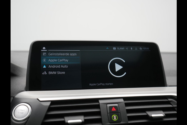 BMW X3 xDrive30e Advantage PHEV 293pk Dealer O.H. | Panodak | Adaptive Cruise | Camera | Harman / Kardon | Sportstoelen Verwarmd | Sfeerverlichting | Blis | Apple Carplay | Navigatie | DAB | Plug In Hybrid |
