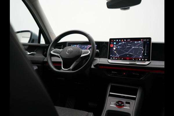 Volkswagen Tiguan 1.5 eHybrid Life PHEV 204pk | Trekhaak Af Fabriek | Adaptive Cruise | Camera | Sportstoelen Verwarmd | BLIS | Sfeerverlichting | Stuurverwarming | Apple Carplay | IQ Drive | Navigatie | Virtual | DAB | 18"L.M | Plug In Hybrid |