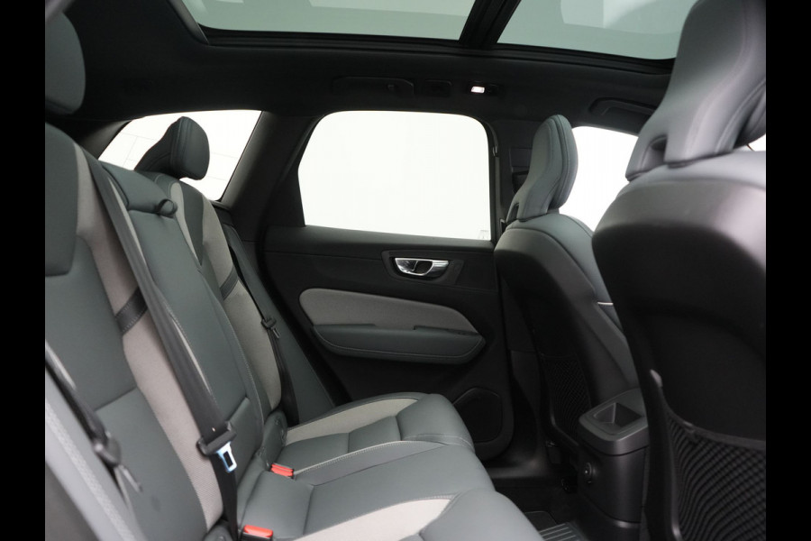 Volvo XC60 T6 AWD R-Design LONG RANGE PHEV 350pk Dealer O.H. | Panodak | Camera | Sportstoelen Memory & Verwarmd | Stuur Verwarmd | Google Assistent | Keyless | Cruise Control | Apple Carplay | DAB | Plug In Hybrid |