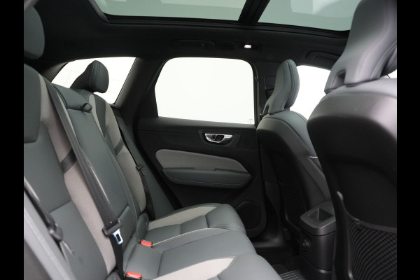 Volvo XC60 T6 AWD R-Design LONG RANGE PHEV 350pk Dealer O.H. | Panodak | Camera | Sportstoelen Memory & Verwarmd | Stuur Verwarmd | Google Assistent | Keyless | Cruise Control | Apple Carplay | DAB | Plug In Hybrid |