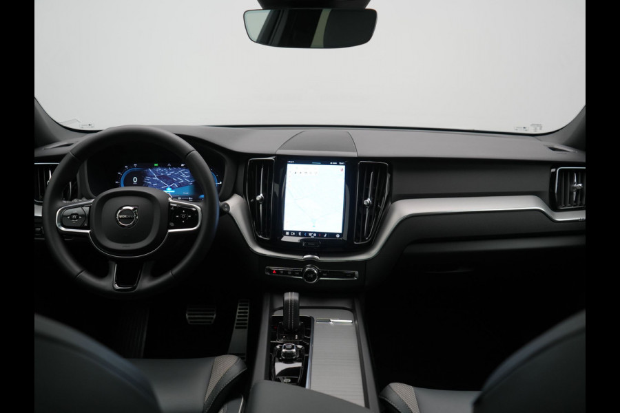 Volvo XC60 T6 AWD R-Design LONG RANGE PHEV 350pk Dealer O.H. | Panodak | Camera | Sportstoelen Memory & Verwarmd | Stuur Verwarmd | Google Assistent | Keyless | Cruise Control | Apple Carplay | DAB | Plug In Hybrid |