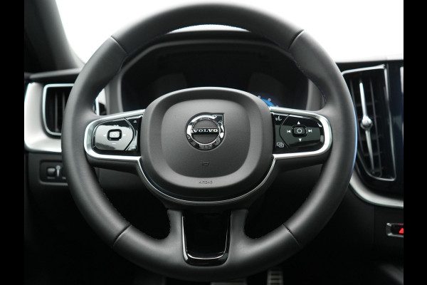 Volvo XC60 T6 AWD R-Design LONG RANGE PHEV 350pk Dealer O.H. | Panodak | Camera | Sportstoelen Memory & Verwarmd | Stuur Verwarmd | Google Assistent | Keyless | Cruise Control | Apple Carplay | DAB | Plug In Hybrid |