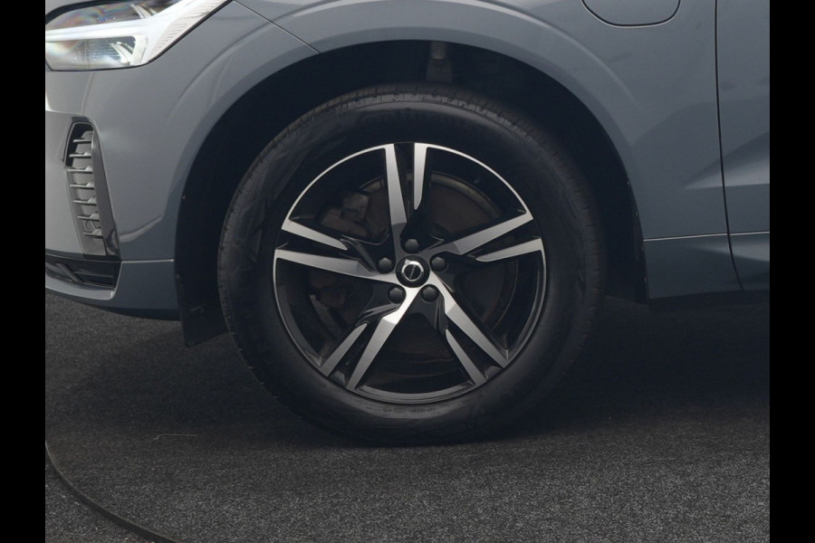 Volvo XC60 T6 AWD R-Design LONG RANGE PHEV 350pk Dealer O.H. | Panodak | Camera | Sportstoelen Memory & Verwarmd | Stuur Verwarmd | Google Assistent | Keyless | Cruise Control | Apple Carplay | DAB | Plug In Hybrid |