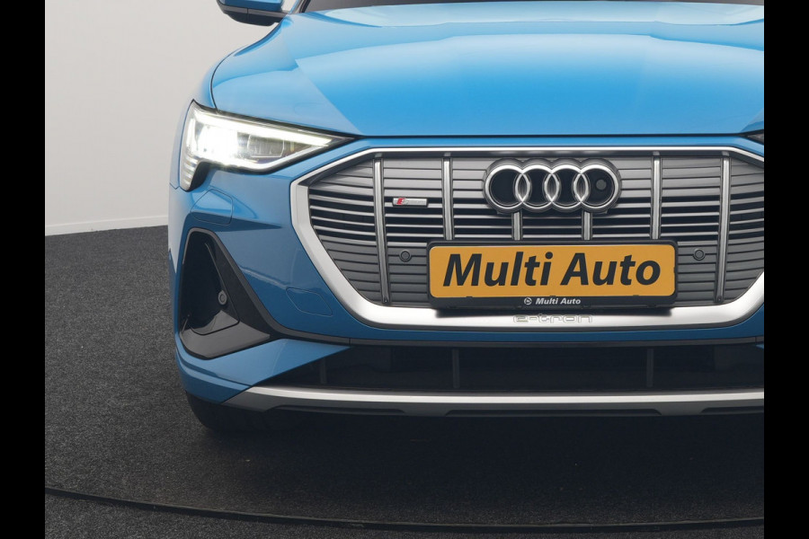 Audi e-tron Sportback 50 Quattro S Line 71 kWh 313pk Dealer O.H. | Luchtvering | Adaptive Cruise | Nachtzicht | Head Up | Camera | Alcantara Sportstoelen Verwarmd | Keyless | 20"L.M | Navigatie | DAB | Virtual Cockpit |