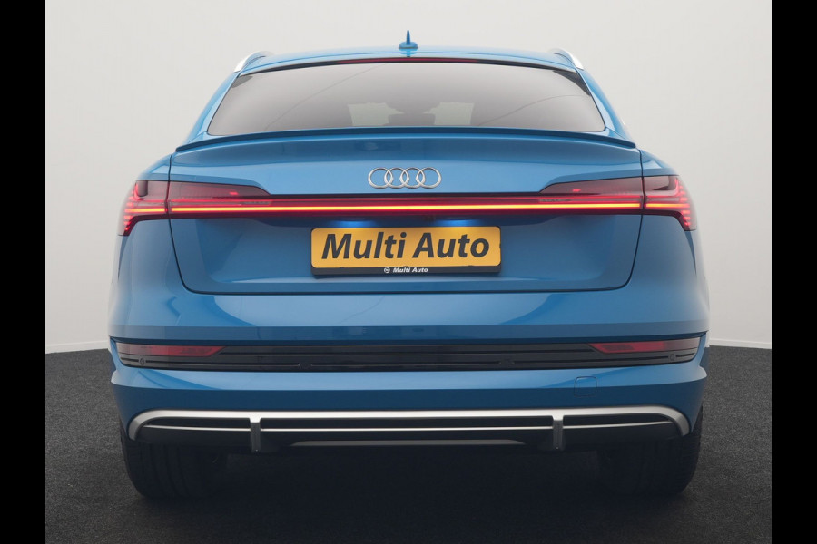 Audi e-tron Sportback 50 Quattro S Line 71 kWh 313pk Dealer O.H. | Luchtvering | Adaptive Cruise | Nachtzicht | Head Up | Camera | Alcantara Sportstoelen Verwarmd | Keyless | 20"L.M | Navigatie | DAB | Virtual Cockpit |