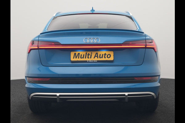 Audi e-tron Sportback 50 Quattro S Line 71 kWh 313pk Dealer O.H. | Luchtvering | Adaptive Cruise | Nachtzicht | Head Up | Camera | Alcantara Sportstoelen Verwarmd | Keyless | 20"L.M | Navigatie | DAB | Virtual Cockpit |