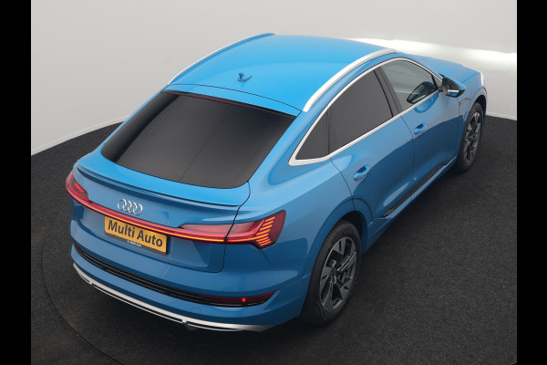 Audi e-tron Sportback 50 Quattro S Line 71 kWh 313pk Dealer O.H. | Luchtvering | Adaptive Cruise | Nachtzicht | Head Up | Camera | Alcantara Sportstoelen Verwarmd | Keyless | 20"L.M | Navigatie | DAB | Virtual Cockpit |