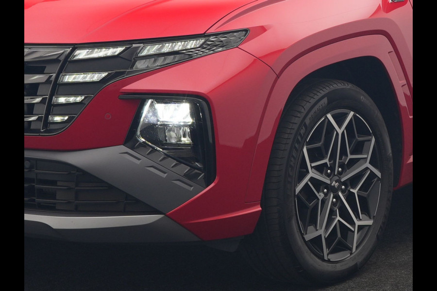 Hyundai Tucson 1.6 T-GDI N Line 4WD PHEV 265pk Dealer O.H. | Adaptive Cruise | Camera | Alcantara Sportstoelen & Stuur Verwarmd | Krell Audio | Apple Carplay | Keyless | Blis | 19"L.M | Navigatie | DAB | Plug In Hybrid |
