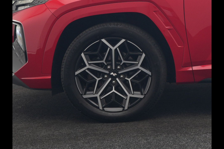 Hyundai Tucson 1.6 T-GDI N Line 4WD PHEV 265pk Dealer O.H. | Adaptive Cruise | Camera | Alcantara Sportstoelen & Stuur Verwarmd | Krell Audio | Apple Carplay | Keyless | Blis | 19"L.M | Navigatie | DAB | Plug In Hybrid |