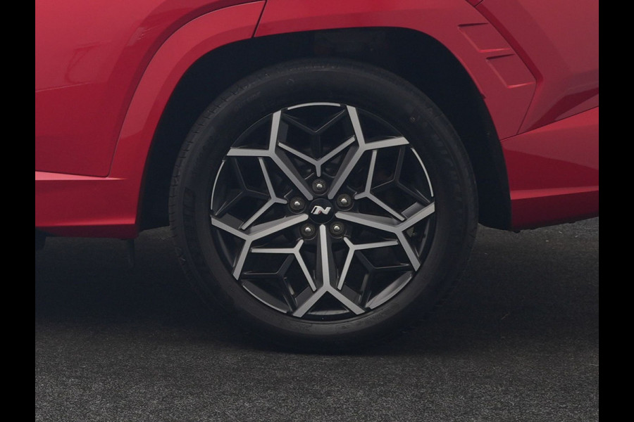 Hyundai Tucson 1.6 T-GDI N Line 4WD PHEV 265pk Dealer O.H. | Adaptive Cruise | Camera | Alcantara Sportstoelen & Stuur Verwarmd | Krell Audio | Apple Carplay | Keyless | Blis | 19"L.M | Navigatie | DAB | Plug In Hybrid |