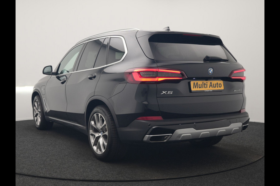 BMW X5 xDrive45e X Line PHEV 395pk Dealer O.H. | Luchtvering | Camera | Adaptief Onderstel | Lederen Sportstoelen Memory | Hifi Audio | Apple Carplay | Sfeerverlichting | Navigatie | DAB | Plug In Hybrid |