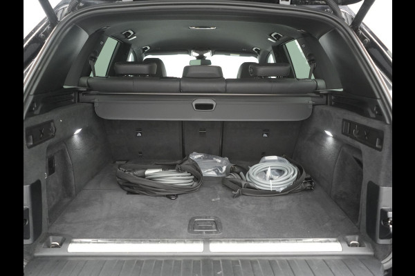 BMW X5 xDrive45e X Line PHEV 395pk Dealer O.H. | Luchtvering | Camera | Adaptief Onderstel | Lederen Sportstoelen Memory | Hifi Audio | Apple Carplay | Sfeerverlichting | Navigatie | DAB | Plug In Hybrid |