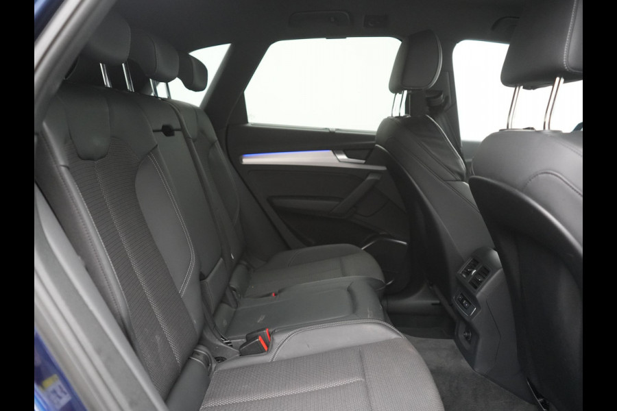 Audi Q5 55 TFSI e 2x S Line PHEV 367pk Dealer O.H. | 360 Camera | Sportstoelen Verwarmd | Sfeerverlichting | 20"L.M | Virtual Cockpit | Cruise Control | Navigatie | DAB | Plug In Hybrid |