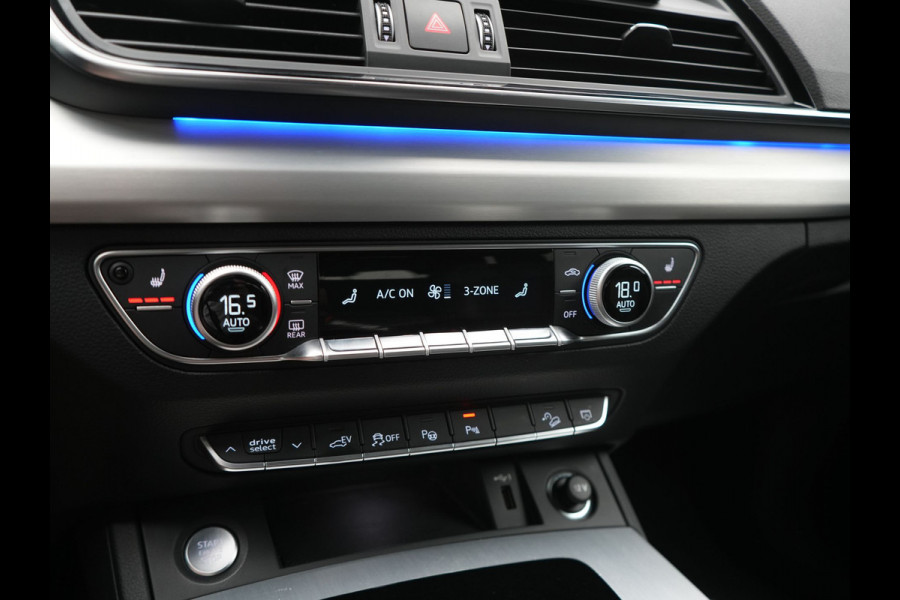 Audi Q5 55 TFSI e 2x S Line PHEV 367pk Dealer O.H. | 360 Camera | Sportstoelen Verwarmd | Sfeerverlichting | 20"L.M | Virtual Cockpit | Cruise Control | Navigatie | DAB | Plug In Hybrid |