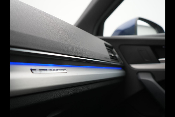 Audi Q5 55 TFSI e 2x S Line PHEV 367pk Dealer O.H. | 360 Camera | Sportstoelen Verwarmd | Sfeerverlichting | 20"L.M | Virtual Cockpit | Cruise Control | Navigatie | DAB | Plug In Hybrid |