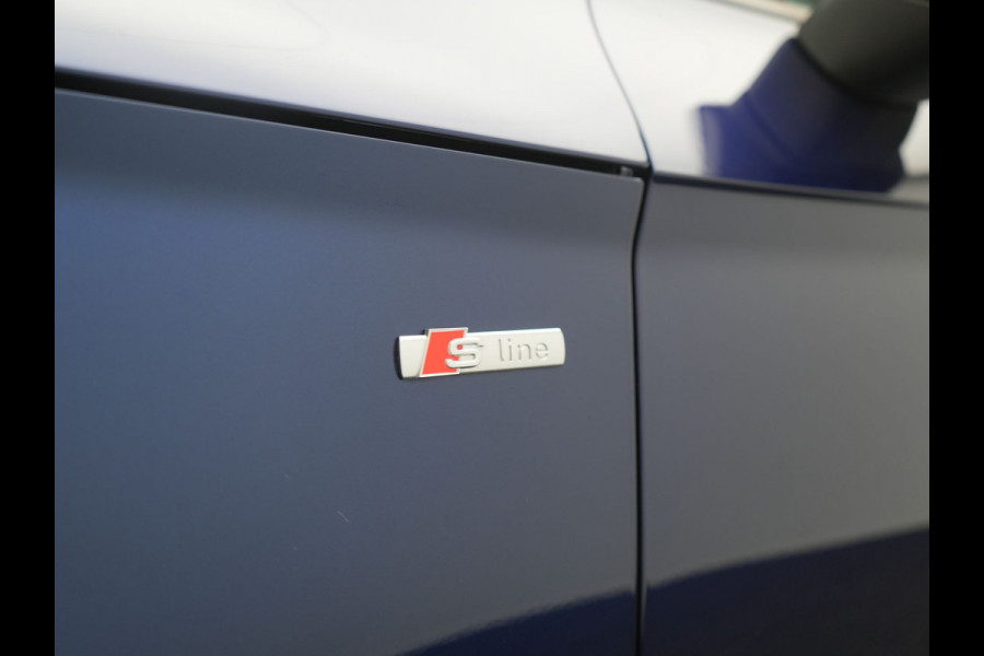 Audi Q5 55 TFSI e 2x S Line PHEV 367pk Dealer O.H. | 360 Camera | Sportstoelen Verwarmd | Sfeerverlichting | 20"L.M | Virtual Cockpit | Cruise Control | Navigatie | DAB | Plug In Hybrid |