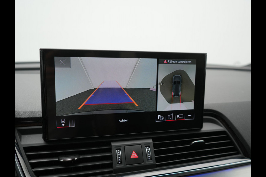 Audi Q5 55 TFSI e 2x S Line PHEV 367pk Dealer O.H. | 360 Camera | Sportstoelen Verwarmd | Sfeerverlichting | 20"L.M | Virtual Cockpit | Cruise Control | Navigatie | DAB | Plug In Hybrid |