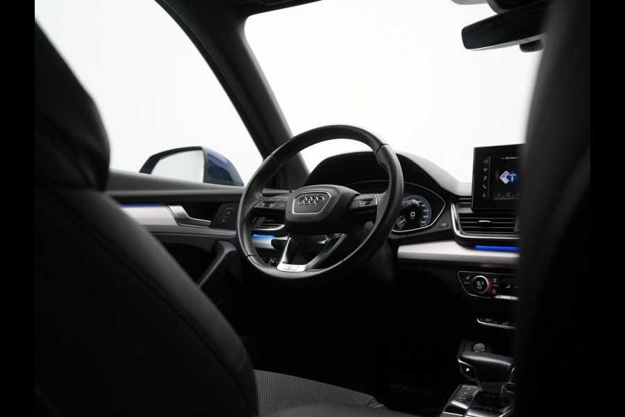 Audi Q5 55 TFSI e 2x S Line PHEV 367pk Dealer O.H. | 360 Camera | Sportstoelen Verwarmd | Sfeerverlichting | 20"L.M | Virtual Cockpit | Cruise Control | Navigatie | DAB | Plug In Hybrid |