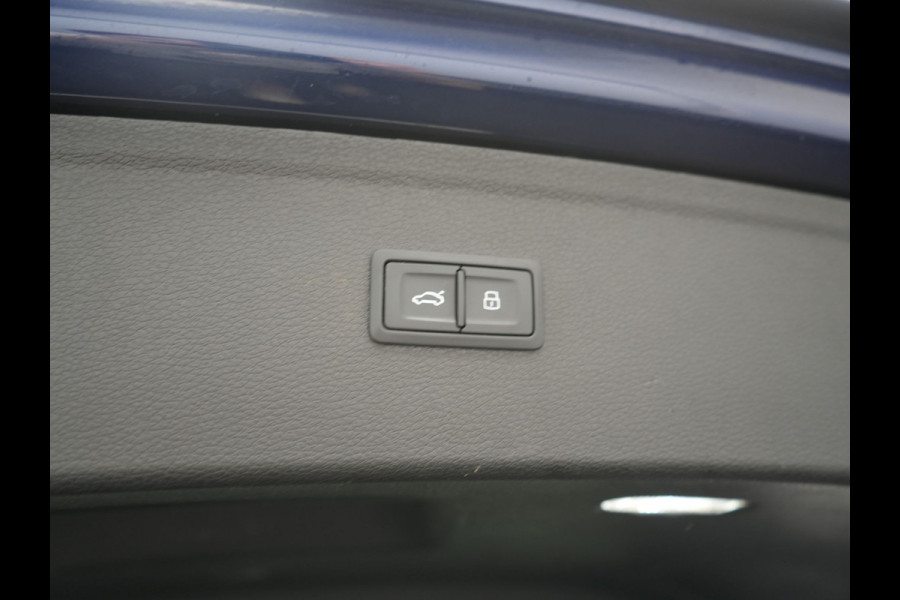 Audi Q5 55 TFSI e 2x S Line PHEV 367pk Dealer O.H. | 360 Camera | Sportstoelen Verwarmd | Sfeerverlichting | 20"L.M | Virtual Cockpit | Cruise Control | Navigatie | DAB | Plug In Hybrid |