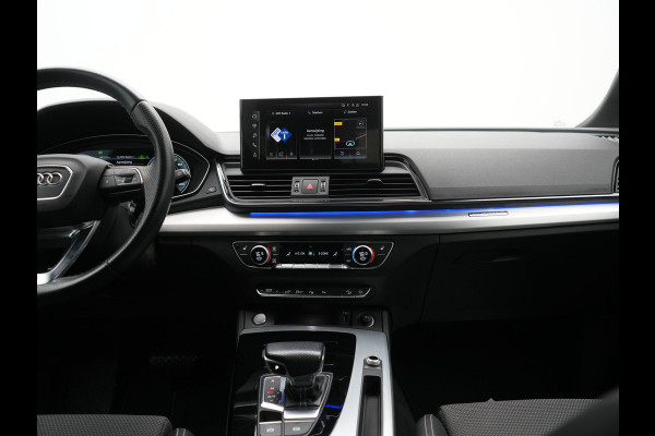 Audi Q5 55 TFSI e 2x S Line PHEV 367pk Dealer O.H. | 360 Camera | Sportstoelen Verwarmd | Sfeerverlichting | 20"L.M | Virtual Cockpit | Cruise Control | Navigatie | DAB | Plug In Hybrid |