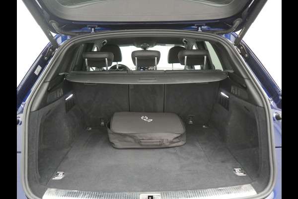 Audi Q5 55 TFSI e 2x S Line PHEV 367pk Dealer O.H. | 360 Camera | Sportstoelen Verwarmd | Sfeerverlichting | 20"L.M | Virtual Cockpit | Cruise Control | Navigatie | DAB | Plug In Hybrid |