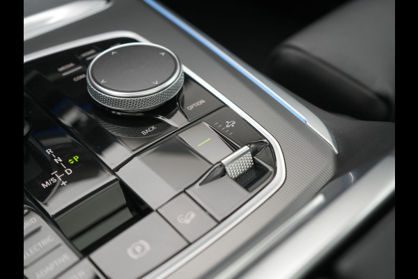 BMW X5 xDrive45e High Executive PHEV 395pk Dealer O.H. | Panodak | Luchtvering | 360 Camera | Adaptief Onderstel | Lederen Sportstoelen Memory & Verwarmd | Sfeerverlichting | Apple Carplay | Navigatie | DAB | Plug In Hybrid |