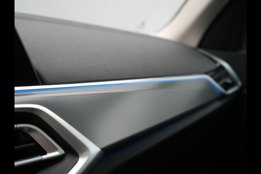 BMW X5 xDrive45e High Executive PHEV 395pk Dealer O.H. | Panodak | Luchtvering | 360 Camera | Adaptief Onderstel | Lederen Sportstoelen Memory & Verwarmd | Sfeerverlichting | Apple Carplay | Navigatie | DAB | Plug In Hybrid |