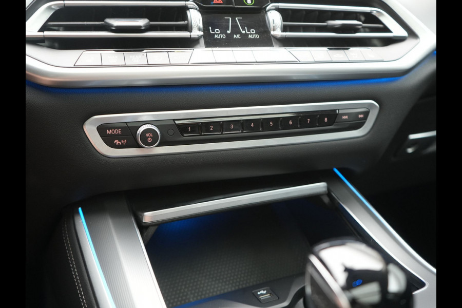 BMW X5 xDrive45e High Executive PHEV 395pk Dealer O.H. | Panodak | Luchtvering | 360 Camera | Adaptief Onderstel | Lederen Sportstoelen Memory & Verwarmd | Sfeerverlichting | Apple Carplay | Navigatie | DAB | Plug In Hybrid |