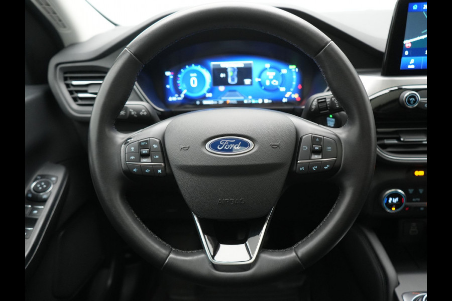 Ford Kuga 2.5 Titanium PHEV 225pk Dealer O.H. | Trekhaak Af Fabriek | Panodak | Adaptive Cruise | 360 Camera | Sportstoelen & Stuur Verwarmd | Keyless | Blis | Apple Carplay | Navigatie | DAB | Plug In Hybrid |