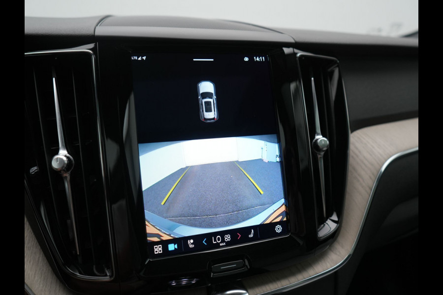 Volvo XC60 T6 AWD Plus Bright PHEV 350pk LONG RANGE Dealer O.H | Panodak | Adaptive Cruise | Tailored Wood  Sportstoelen Memory & Verwarmd | Blis | Keyless | Apple Carplay | Google Assistant | Pilot Assist | Navigatie | Virtual | DAB | 21"L.M | Plug In Hybrid |