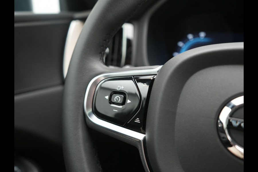 Volvo XC60 T6 AWD Plus Bright PHEV 350pk LONG RANGE Dealer O.H | Panodak | Adaptive Cruise | Tailored Wood  Sportstoelen Memory & Verwarmd | Blis | Keyless | Apple Carplay | Google Assistant | Pilot Assist | Navigatie | Virtual | DAB | 21"L.M | Plug In Hybrid |