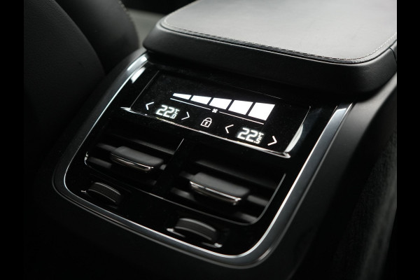Volvo XC90 T8 Twin Engine AWD R-Design 7 Persoons PHEV 392pk Dealer O.H | Trekhaak Af Fabriek | Adaptive Cruise | Harman / Kardon | Lederen Sportstoelen Memory & Verwarmd | Apple Carplay | Navigatie | Virtual | DAB | 20"L.M | Plug In Hybrid |