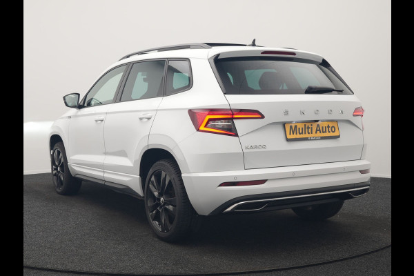 Škoda Karoq 1.5 TSI ACT Sportline DSG 150pk Dealer O.H | Panodak | Adaptive Cruise | Camera | RS Sportstoelen Verwarmd | Blis | Keyless | Apple Carplay | Black Optic | Virtual | Navigatie | DAB | 18"L.M |