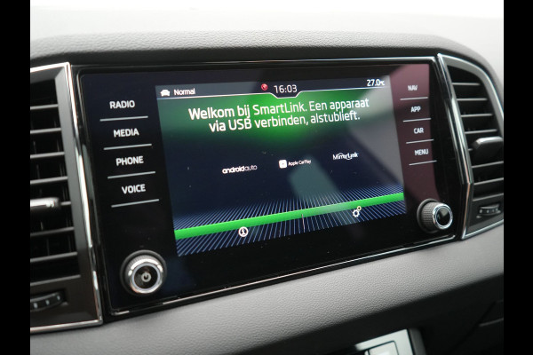 Škoda Karoq 1.5 TSI ACT Sportline DSG 150pk Dealer O.H | Panodak | Adaptive Cruise | Camera | RS Sportstoelen Verwarmd | Blis | Keyless | Apple Carplay | Black Optic | Virtual | Navigatie | DAB | 18"L.M |