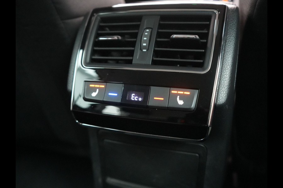 Škoda Superb Combi 1.4 TSI iV Business Edition PHEV 218pk Dealer O.H. | Adaptive Cruise | Camera | Canton Audio | Stoelen & Stuur Verwarmd | Blis | Keyless | Apple Carplay | Navigatie | DAB | Plug In Hybrid |