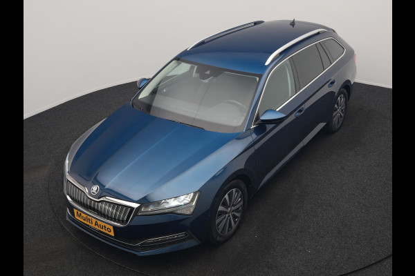 Škoda Superb Combi 1.4 TSI iV Business Edition PHEV 218pk Dealer O.H. | Adaptive Cruise | Camera | Canton Audio | Stoelen & Stuur Verwarmd | Blis | Keyless | Apple Carplay | Navigatie | DAB | Plug In Hybrid |