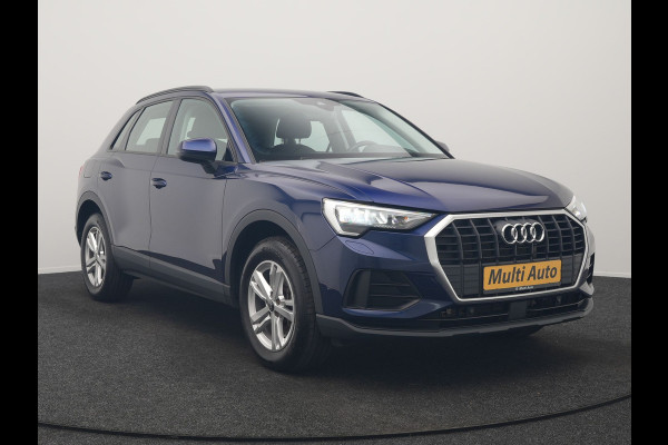 Audi Q3 45 TFSI e edition PHEV 245pk Dealer O.H | Trekhaak af Fabriek | Virtual Cockpit | Apple Carplay | Stoelverwarming | BLIS | Led Koplampen | Keyless | Cruise Control |