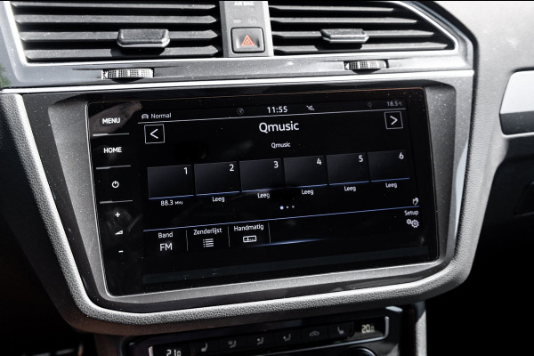 Volkswagen Tiguan 1.5 TSI ACT Highline Business R Panoramadak I Trekhaak I NL Auto I NAP I Dynaudio I Adaptive Cruise I PDC