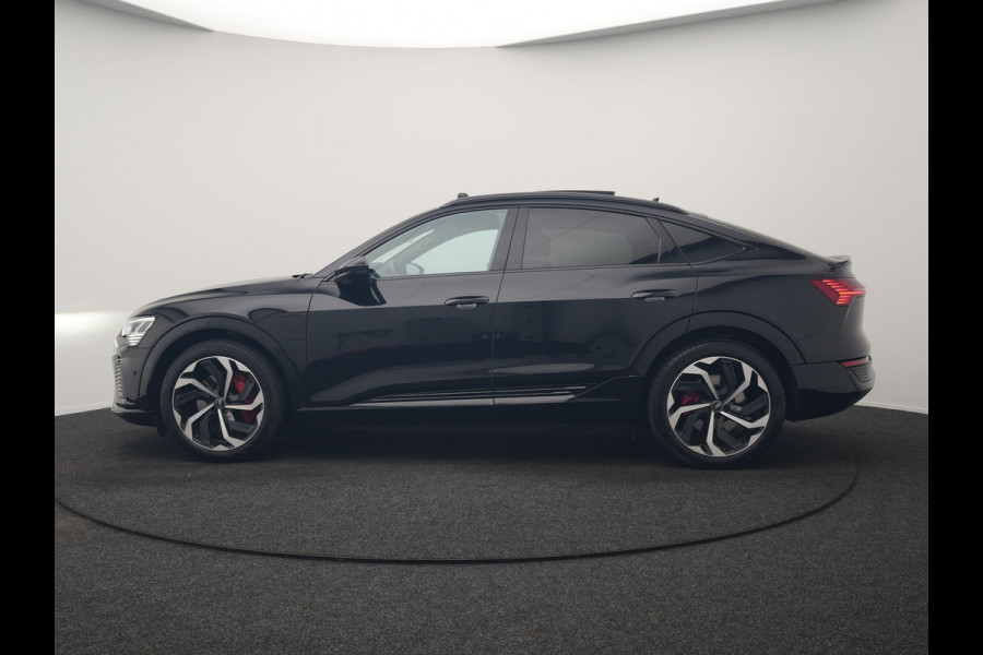 Audi Q8 Sportback e-tron 55 Quattro S edition 114 kWh 408pk Dealer O.H | Luchtvering | Panodak | Black Optic | Adaptive Cruise | 360 Camera | B&O Soundsystem | 21"L.M | Alcantara Sportstoelen Memory | Apple Carplay | Matrix LED |