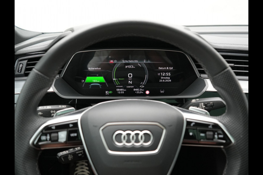 Audi Q8 Sportback e-tron 55 Quattro S edition 114 kWh 408pk Dealer O.H | Luchtvering | Panodak | Black Optic | Adaptive Cruise | 360 Camera | B&O Soundsystem | 21"L.M | Alcantara Sportstoelen Memory | Apple Carplay | Matrix LED |