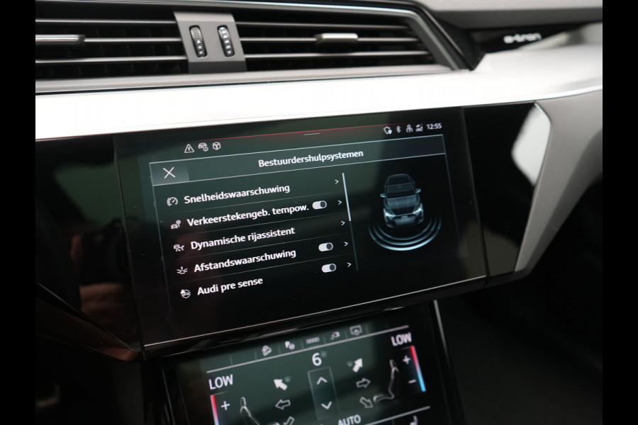 Audi Q8 Sportback e-tron 55 Quattro S edition 114 kWh 408pk Dealer O.H | Luchtvering | Panodak | Black Optic | Adaptive Cruise | 360 Camera | B&O Soundsystem | 21"L.M | Alcantara Sportstoelen Memory | Apple Carplay | Matrix LED |