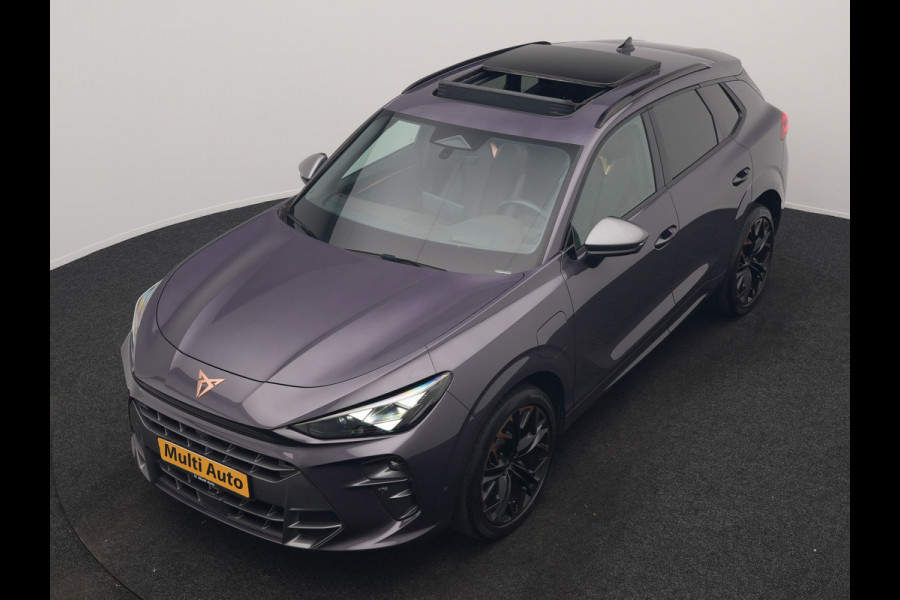 CUPRA Terramar 1.5 TSI e-Hybrid VZ Copper Edition PHEV 272pk DARK VOID METALLIC | Panodak | Head Up | Adaptive Cruise | 360 Camera | Lederen Sportstoelen Memory & Verwarmd | Sennheiser Premium Audio | Matrix LED | Sfeerverlichting | Stuur Verwarmd | Keyless | Blis |