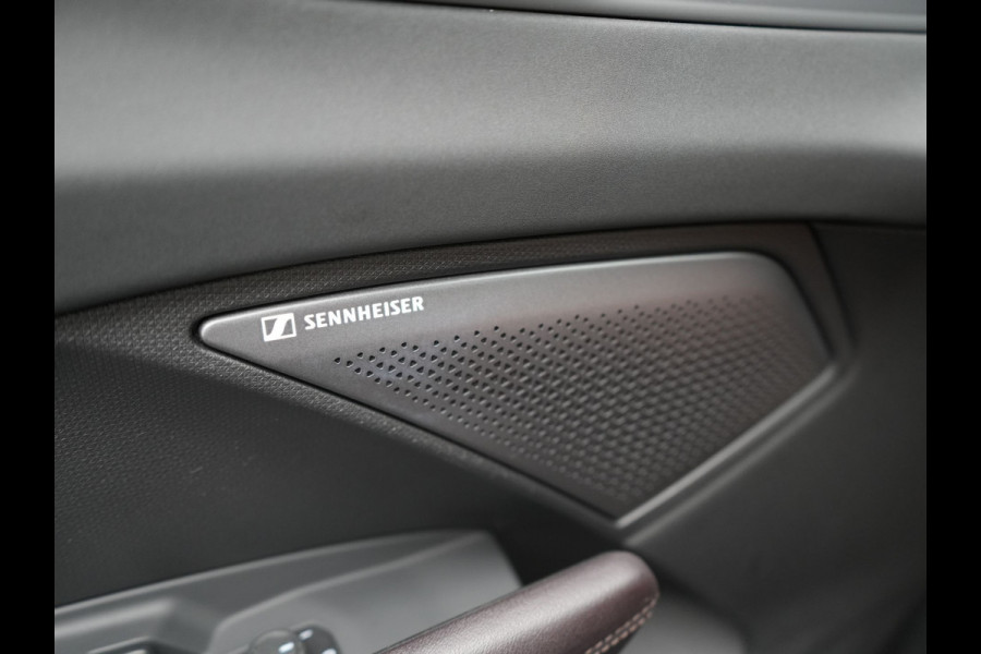 CUPRA Terramar 1.5 TSI e-Hybrid VZ Copper Edition PHEV 272pk DARK VOID METALLIC | Panodak | Head Up | Adaptive Cruise | 360 Camera | Lederen Sportstoelen Memory & Verwarmd | Sennheiser Premium Audio | Matrix LED | Sfeerverlichting | Stuur Verwarmd | Keyless | Blis |